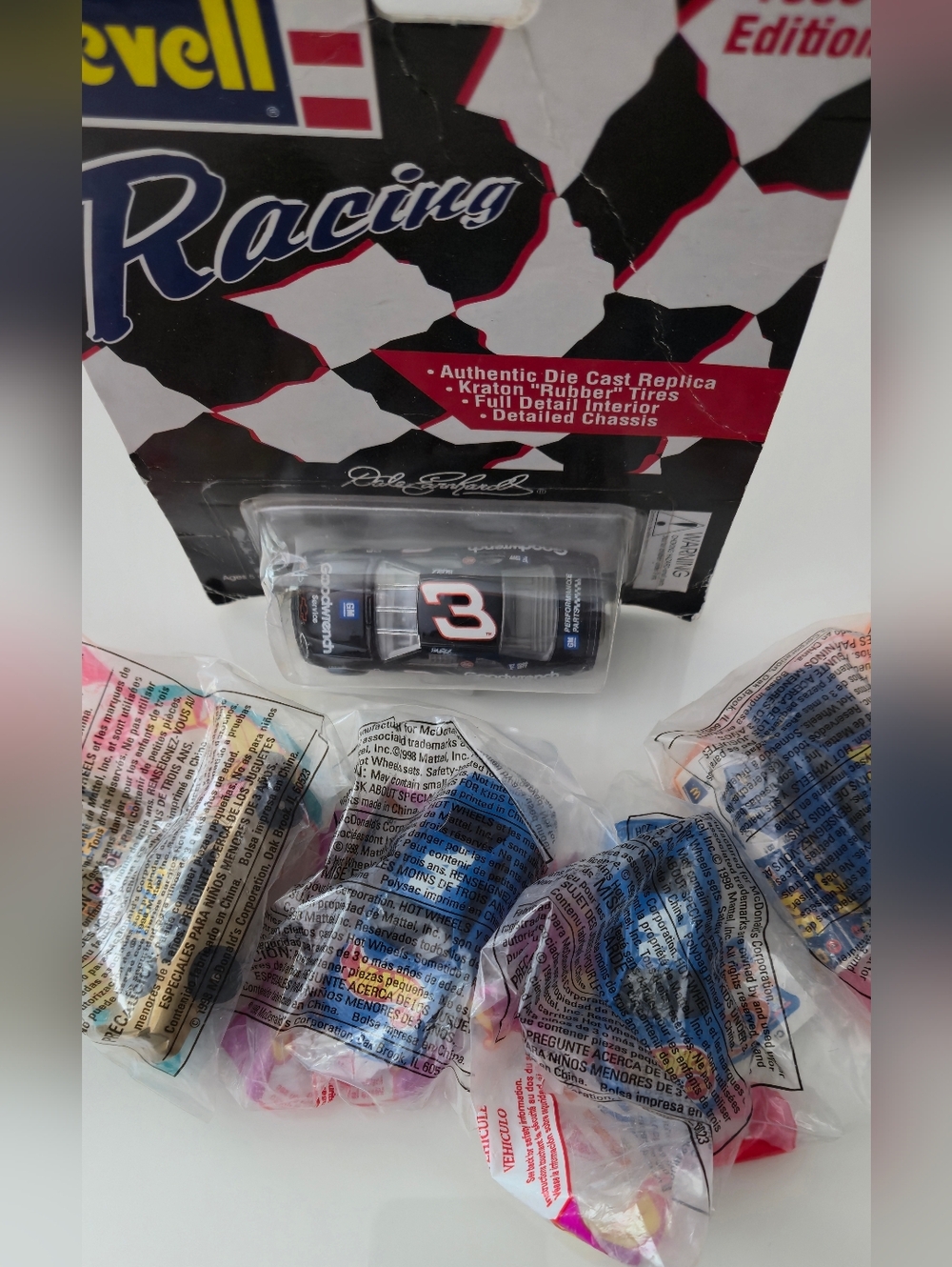 Revell Racing 1996 Dale Earnhardt NASCAR 1:64 Scale + 4 McDonald Nascar. SEALED